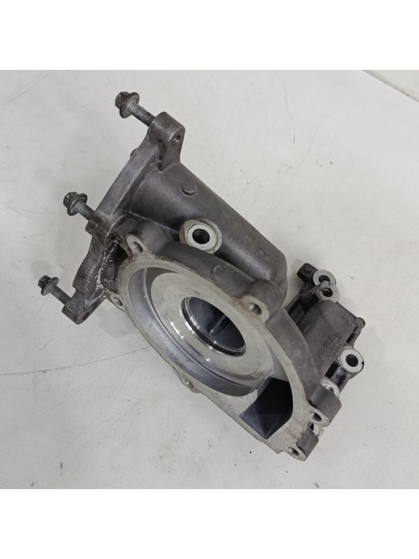 Carcaça Bomba Dágua Mb Sprinter 416 417 2020 2025 2315100545