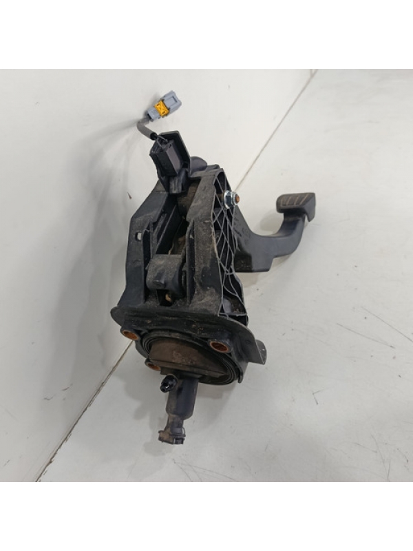 Pedal Embreagem Peugeot Expert 2020 2021 2022 023 9817949480