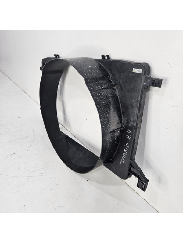 Defletor Do Radiador Ford Transit 2.4 2008 2009 À 2010 2011.