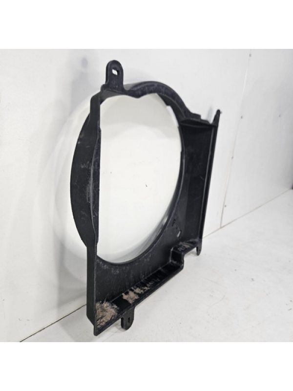 Defletor Do Radiador Ford Ranger 2.5 1999 2000 À 2003 2004.