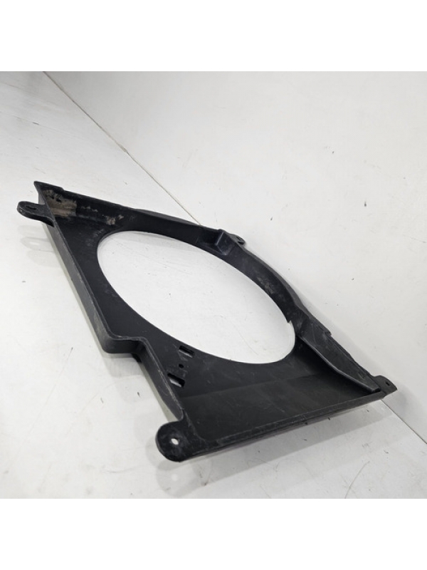 Defletor Do Radiador Ford Ranger 2.5 1999 2000 À 2003 2004.