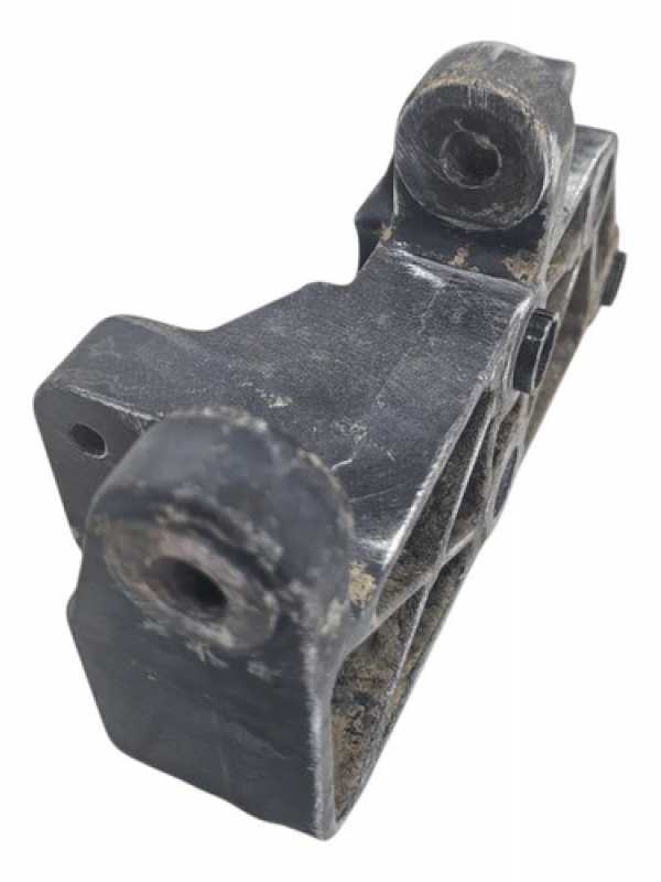 Suporte Do Alternador Mercedes-benz 1215 915c Axor 906 Om904