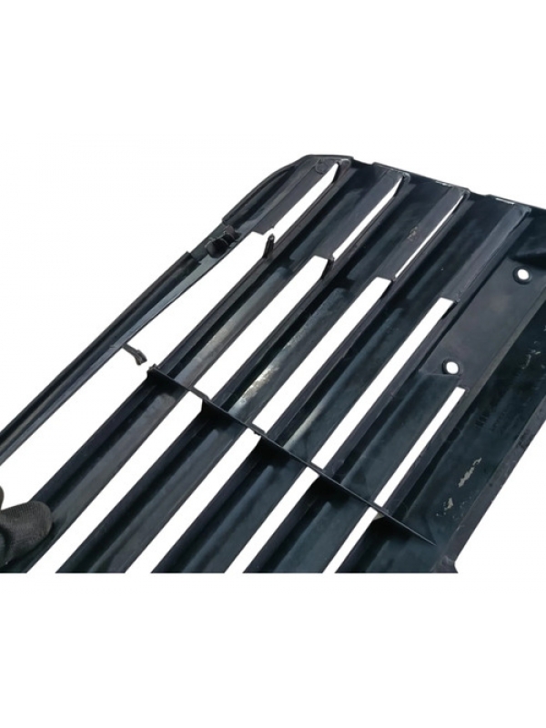 Grade Dianteira Mb Sprinter 310 312 413 1997 À 2002 Detalhes Preto Fosco