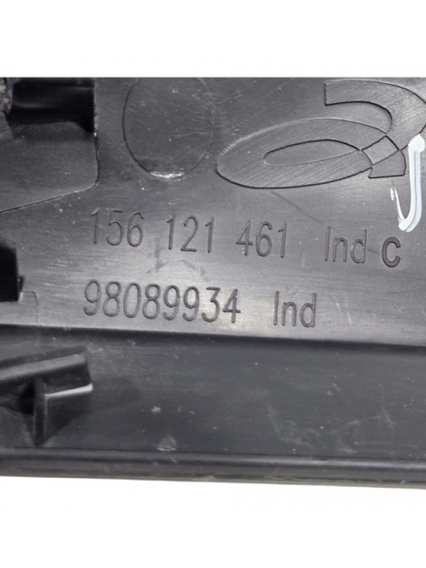 Moldura Interna Retrovisor Direito Citroën Jumpy 2018/2024 Preto